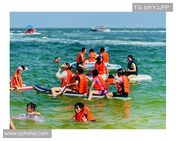 水上运动的魅力与挑战探索从划艇到冲浪的多样体验与安全指导 水上运动的魅力与挑战探索从划艇到冲浪的多样体验与安全指导
